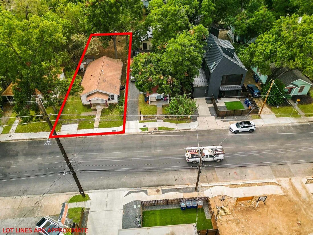 House in Austin, Texas, United States 1 - 19063151