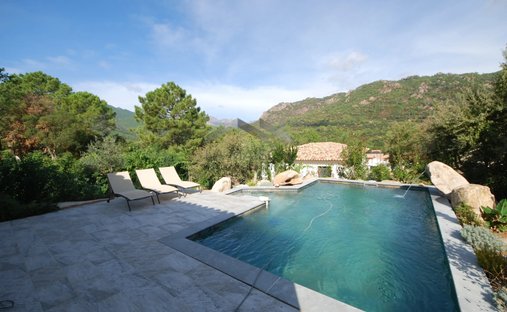 Villa in Zonza, Korsika, Frankreich 1