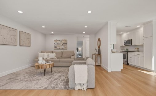 Condo in Monterey, California, United States 1