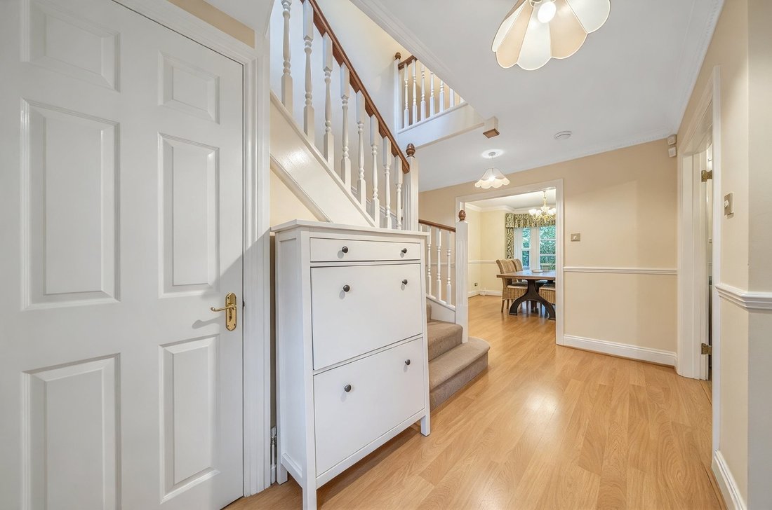 Casa en West Byfleet, Woking, Inglaterra 5 - 19059554