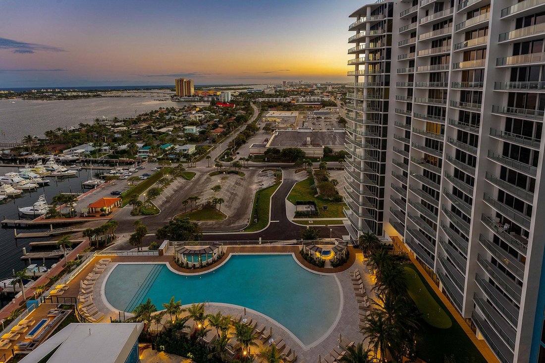 Condominio a Lake Park, Florida, Stati Uniti 2 - 18204616
