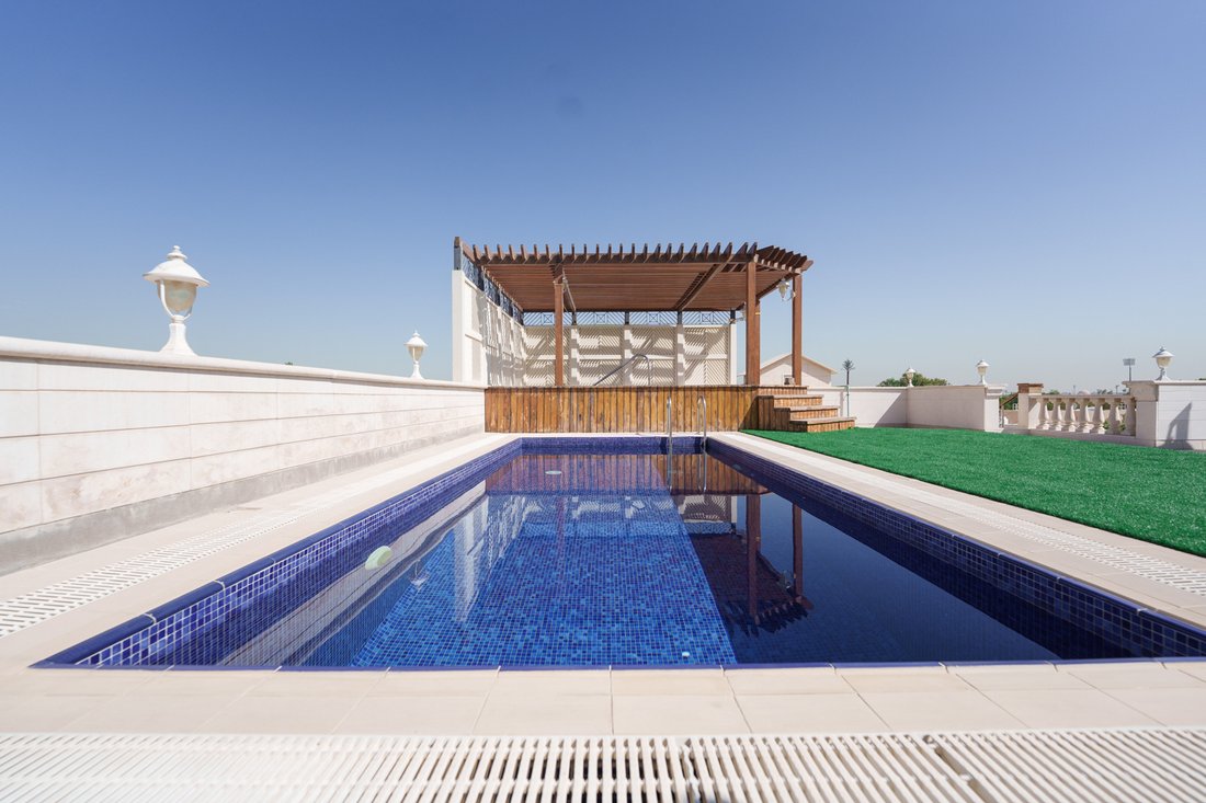 Villa en Al Manhal, Abu Dabi, Emiratos Árabes Unidos 5 - 19065477