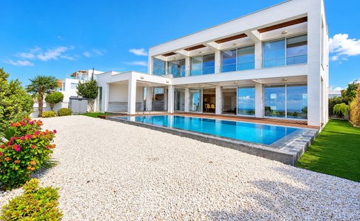 Villa in Yeroskipou, Paphos, Cyprus 1