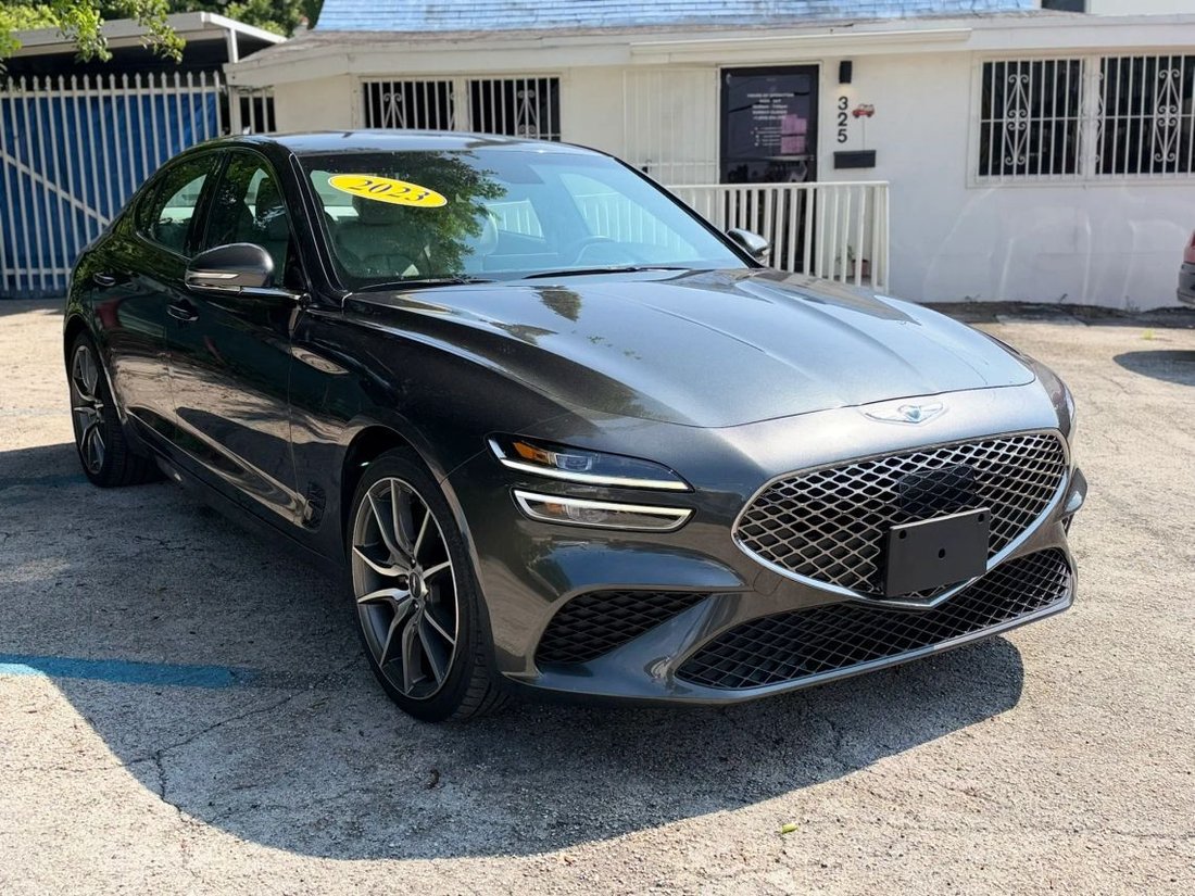 Sedan in Hollywood, FL, United States 5 - 19064949