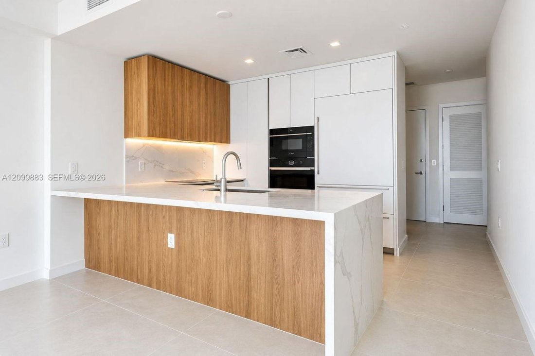 House in Miami, Florida, United States 3 - 19065498