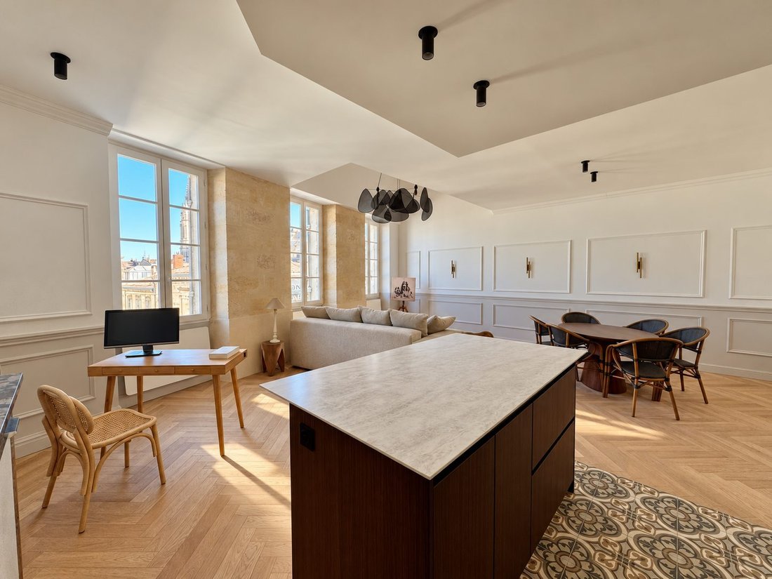 Appartamento a San Bruno-San Agostino, Bordeaux, Francia 3 - 19065645