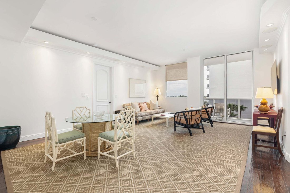Condo in West Palm Beach, Florida, United States 1 - 19059776