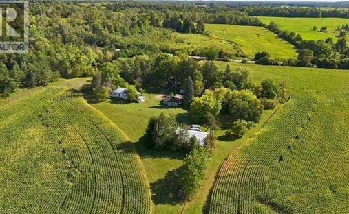 Haus in North Dumfries, Ontario, Kanada 1