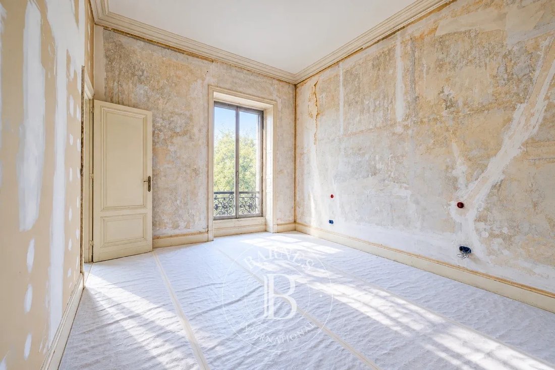 Appartement à Hôtel de Ville-Quinconce-Saint Seurin-Fondaudège, Bordeaux, France 5 - 19060607