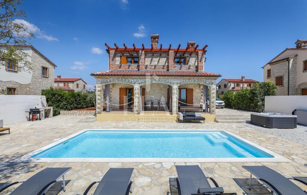 Casa en Čabrunići, Istria, Croacia 2 - 19064328
