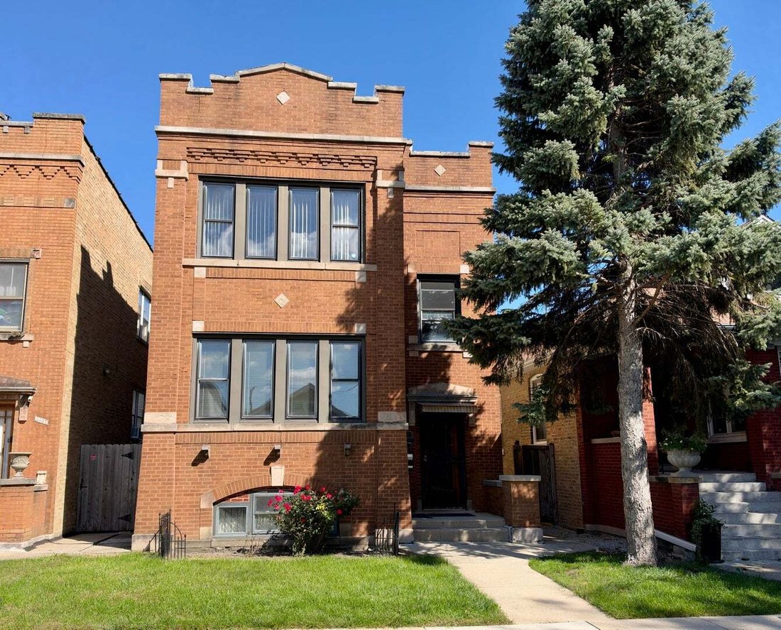 Chicago, Illinois, United States 1 - 19059756