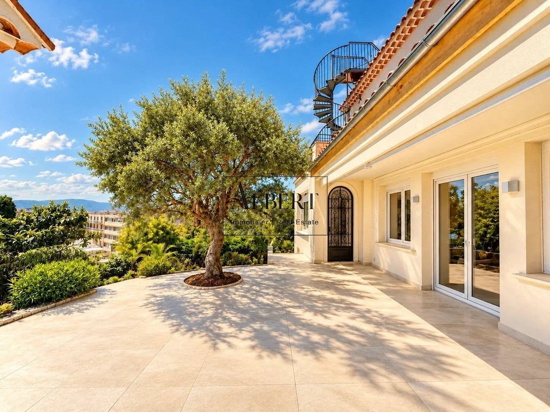 Appartamento a Cannes, Provenza-Alpi-Costa Azzurra, Francia 1 - 18687721