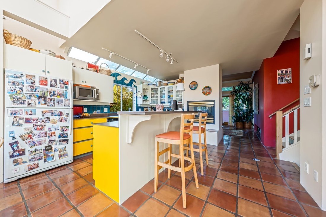 House in Vancouver, British Columbia, Canada 5 - 19065589