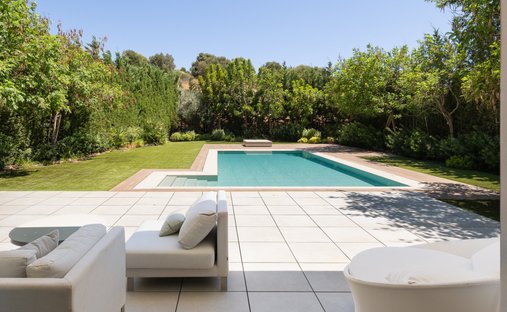 Villa in Estepona, Andalusien, Spanien 1