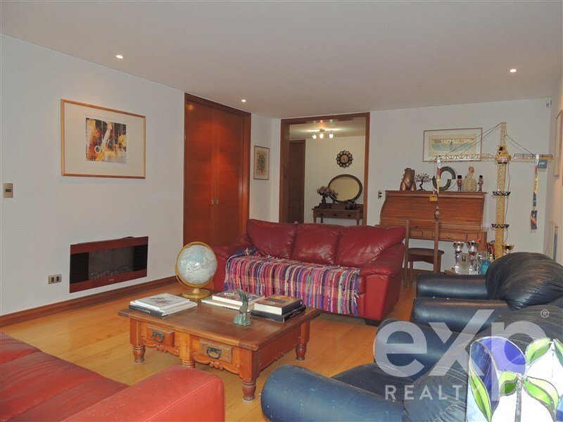 Apartment in Vitacura, Santiago Metropolitan Region, Chile 5 - 19060383