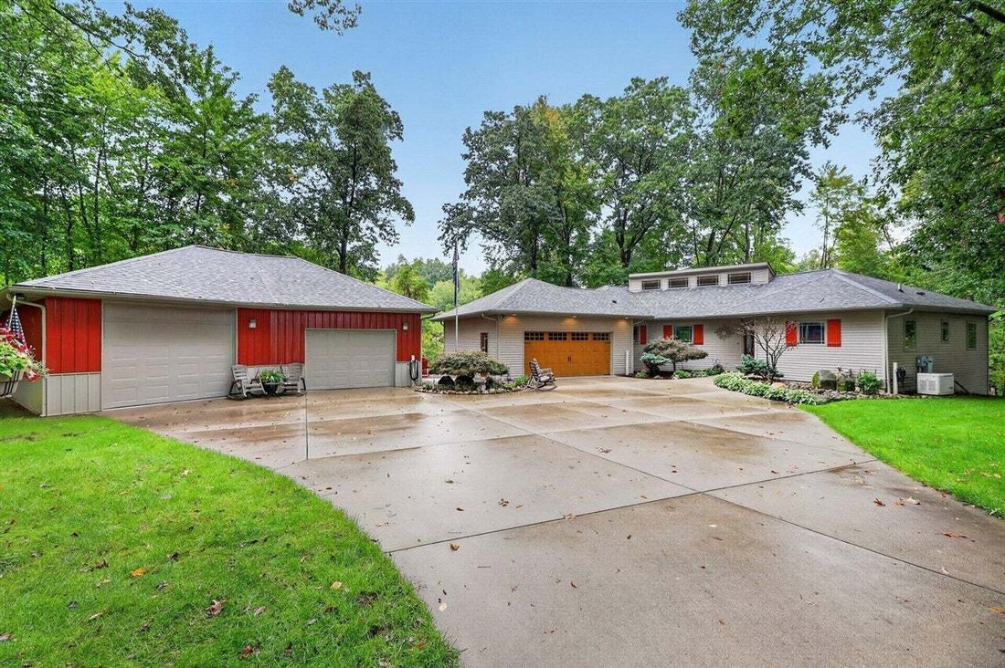 Casa en Plainwell, Míchigan, Estados Unidos 1 - 19063368