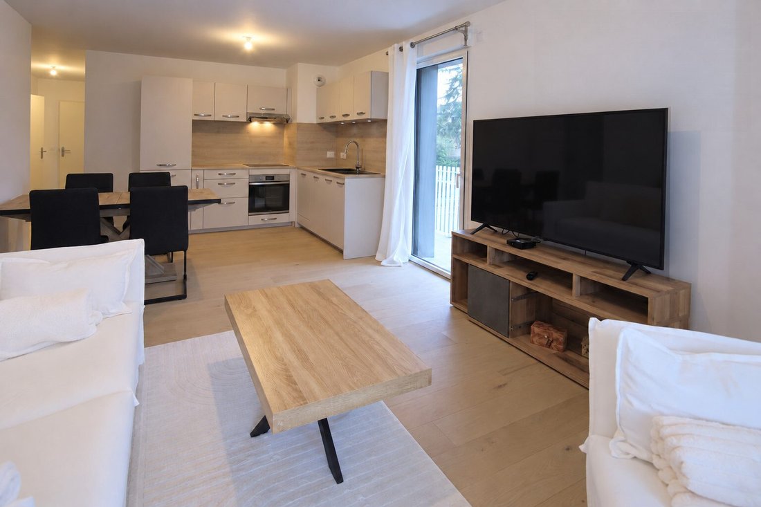 Appartement à Ferney-Voltaire, Auvergne-Rhône-Alpes, France 1 - 16827737