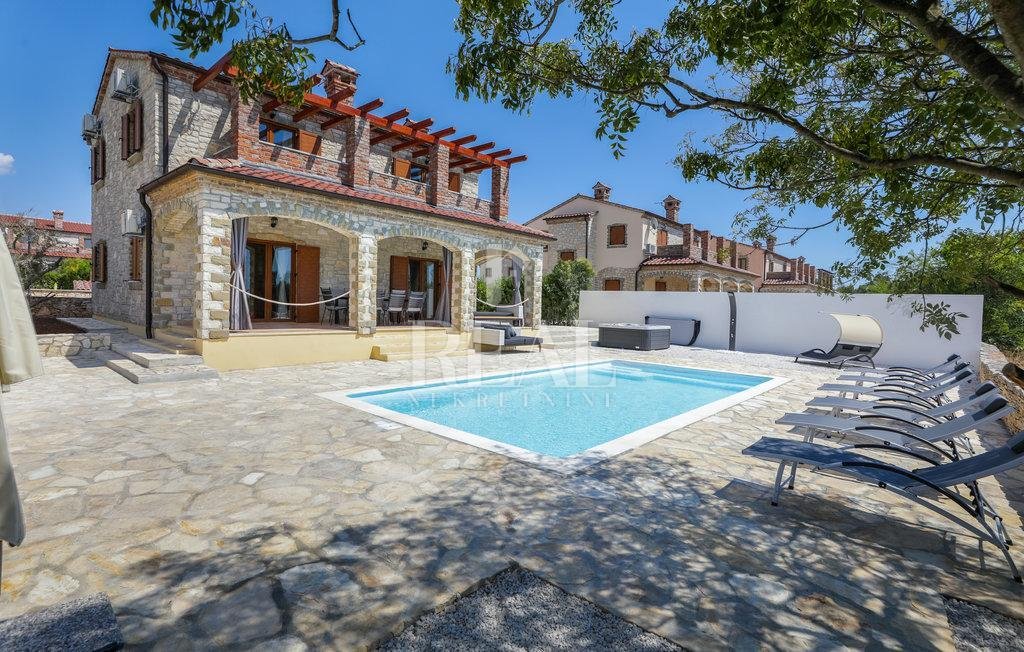 Casa en Čabrunići, Istria, Croacia 1 - 19064328