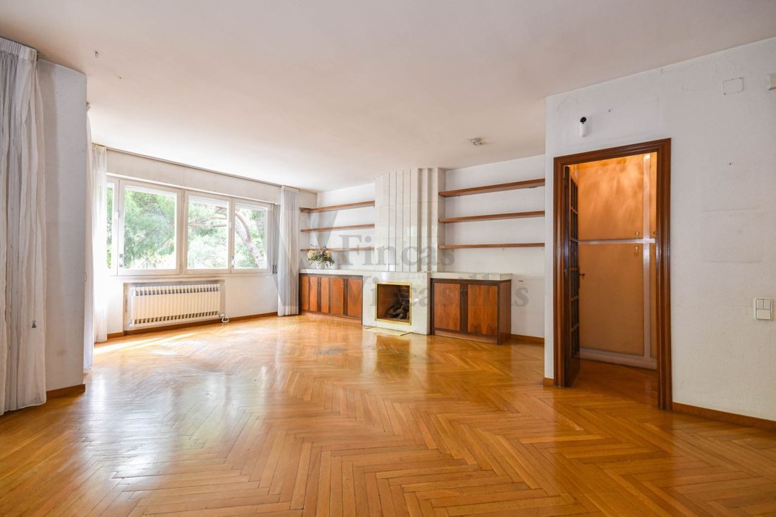 Appartement à Les Corts, Barcelone, Espagne 3 - 19060141