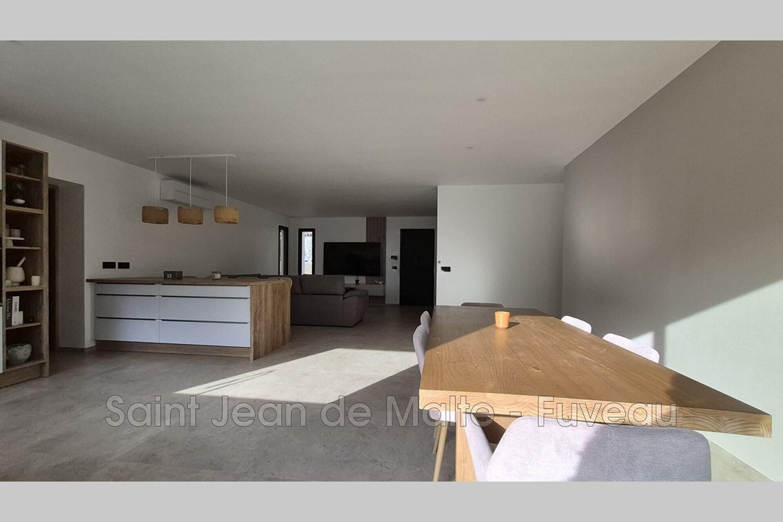 Villa à Rousset, Provence-Alpes-Côte d'Azur, France 3 - 19060276