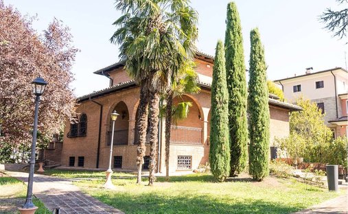 Villa in Formigine, Emilia-Romagna, Italien 1