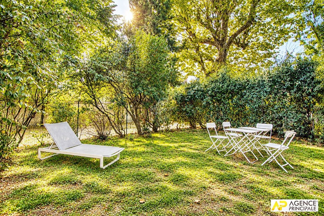 Apartment in Domaine National du Château, Versailles, France 2 - 19061315