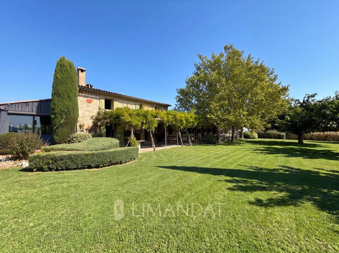 Casa en Tourtour, Provenza-Alpes-Costa Azul, Francia 1 - 19060327