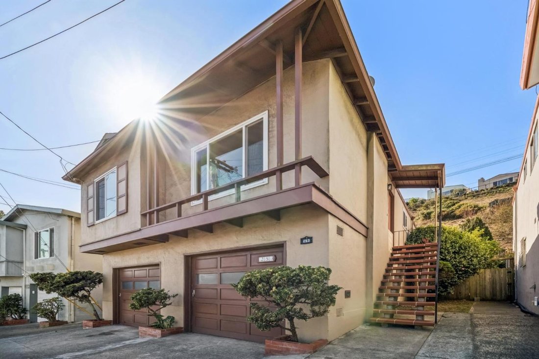 Casa en Colma, California, Estados Unidos 2 - 19062596