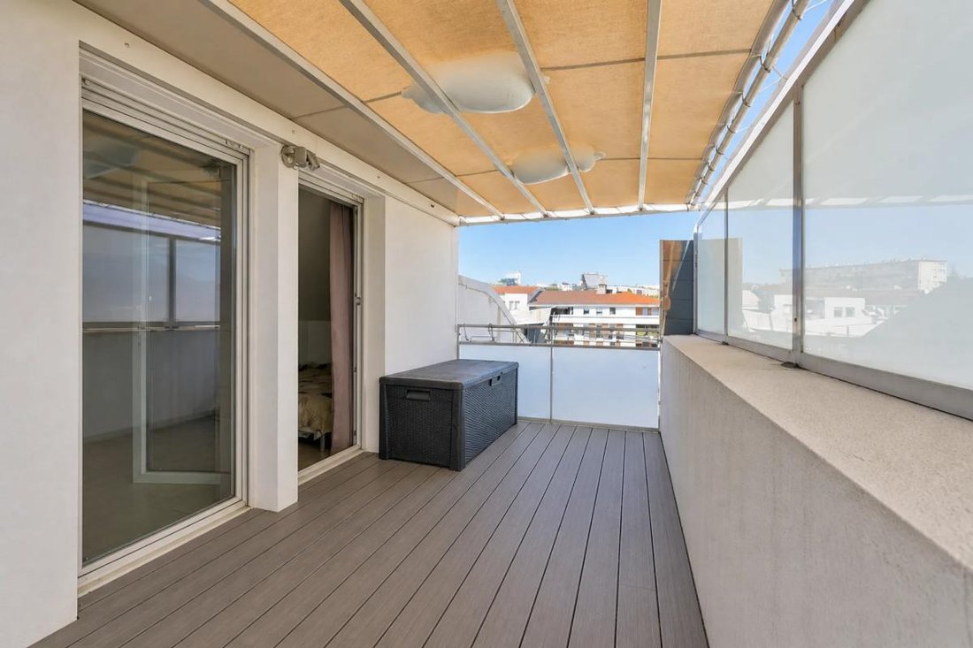 Apartamento en Oullins, Oullins-Pierre-Bénite, Francia 1 - 19015032
