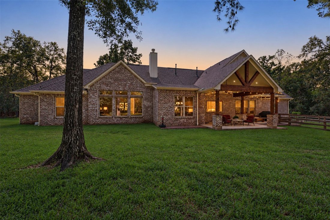 House in Montgomery, Texas, United States 2 - 19059908