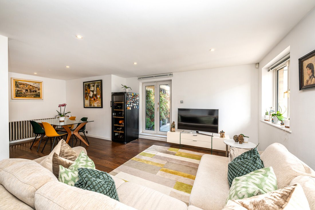 Apartment in Little Venice, Westminster, England 4 - 19062703