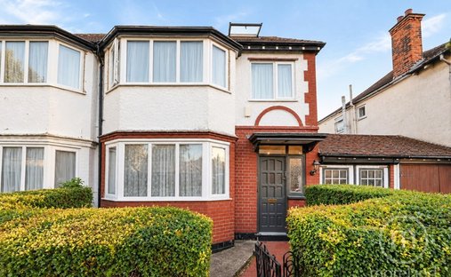 Casa a Golders Green, Barnet, Inghilterra 1