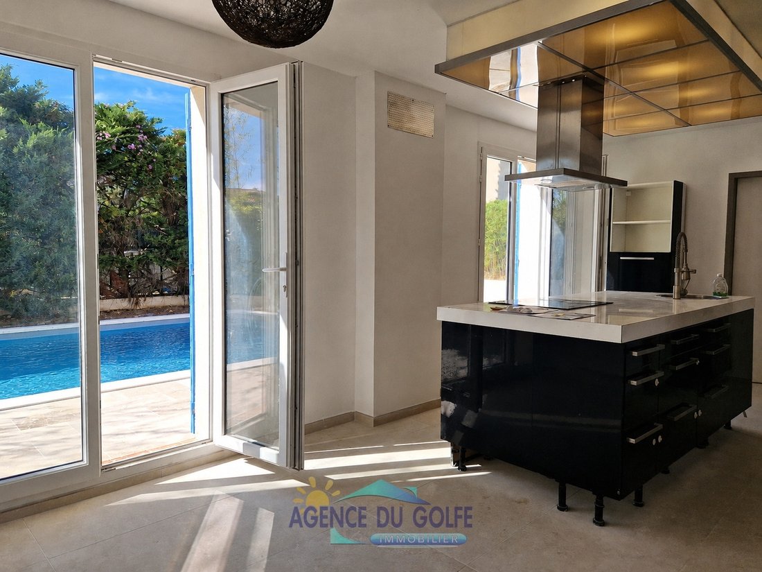 House in La Ciotat, Provence-Alpes-Côte d'Azur, France 4 - 19064047