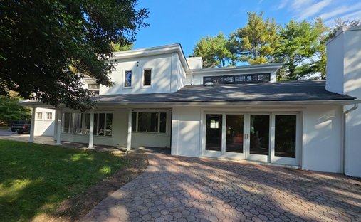 House in Cold Spring Harbor, New York, United States 1