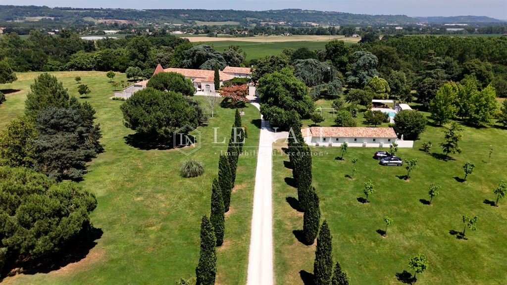 Estate in Fieux, Nouvelle-Aquitaine, France 2 - 19064475