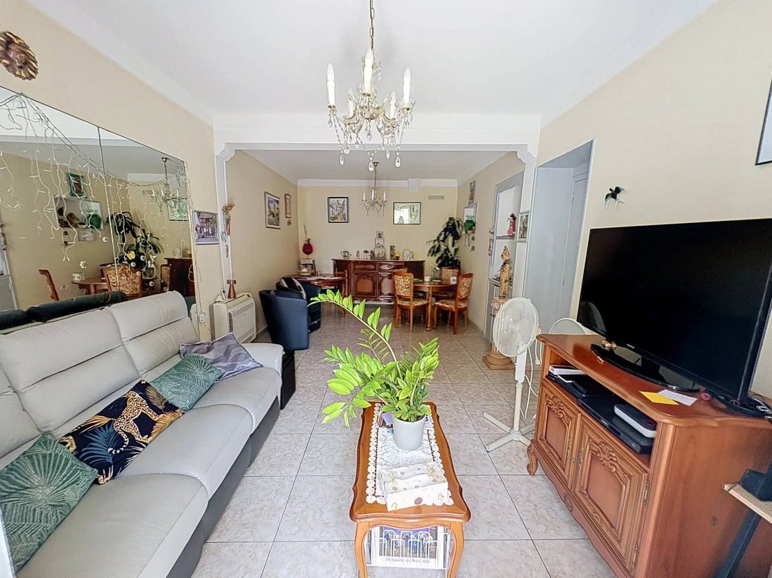 Apartment in Nice, Provence-Alpes-Côte d'Azur, France 5 - 19064052
