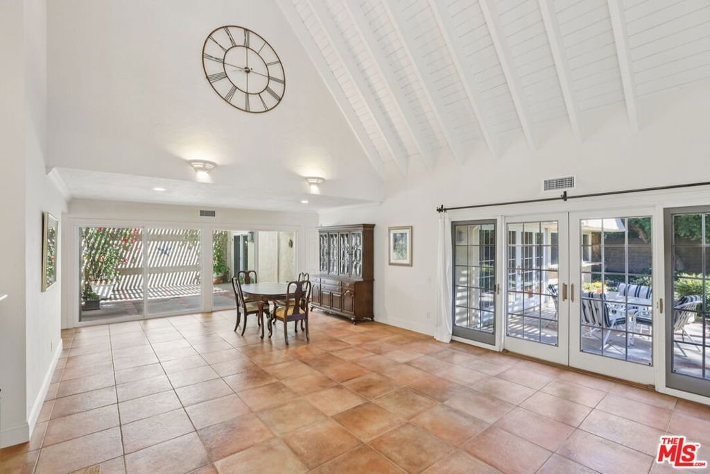 House in Thousand Oaks, California, United States 2 - 19062323