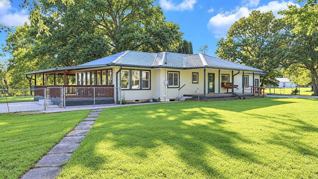 House in Logan, Ohio, United States 1 - 19059211
