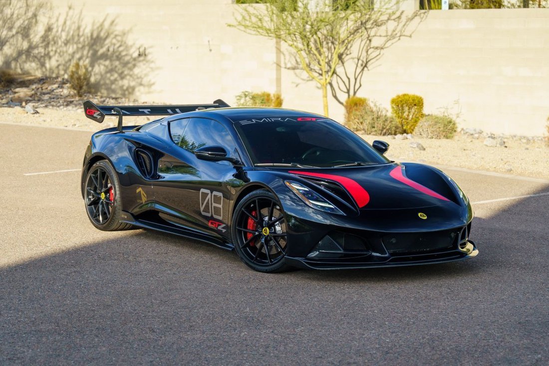Coupe in Scottsdale, AZ, United States 2 - 19065022