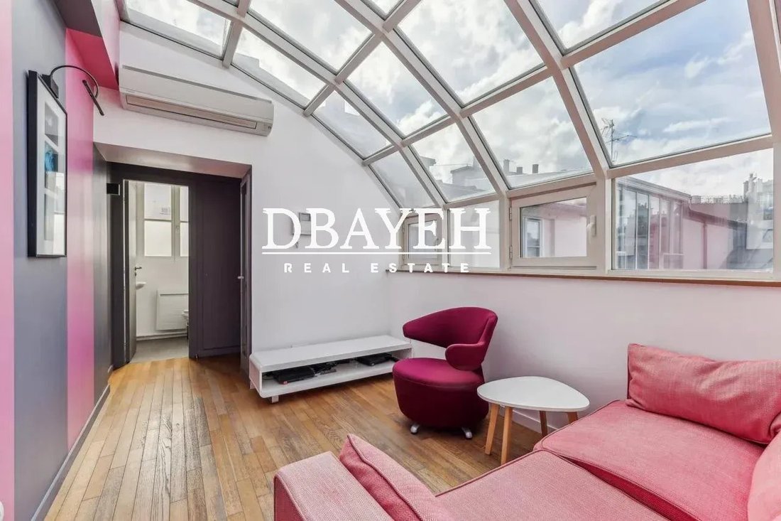 Apartment in Saint Philippe du Roule, Paris 8e Arrondissement, Paris 3 - 19062857