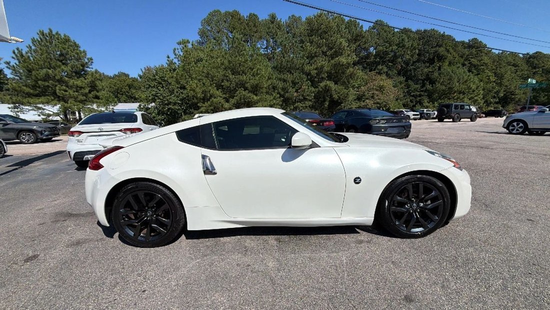 Coupe in Raleigh, NC, United States 2 - 19064997