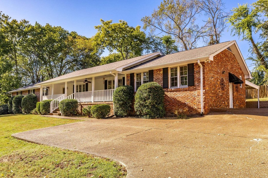 House in Goodlettsville, Tennessee, United States 2 - 19059253