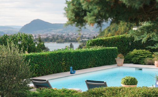 Villa in Veyrier-du-Lac, Auvergne-Rhone-Alpen, Frankreich 1