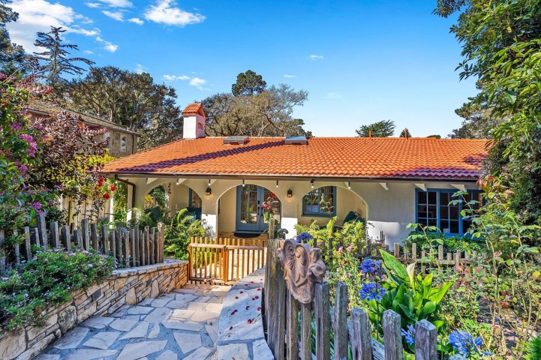House in Carmel-by-the-Sea, California, United States 1 - 19062672