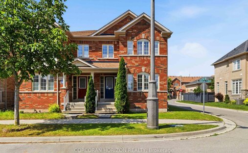 Haus in Oakville, Ontario, Kanada 1