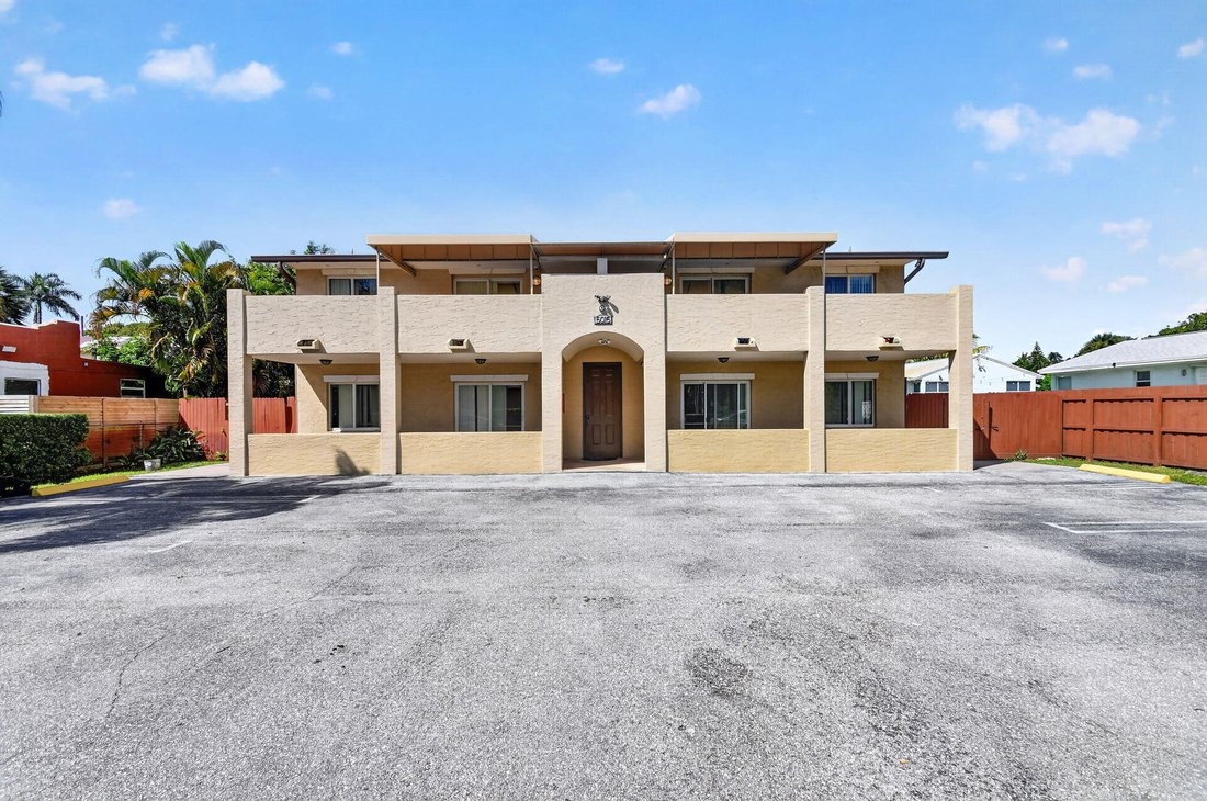 West Palm Beach, Florida, United States 2 - 19059835