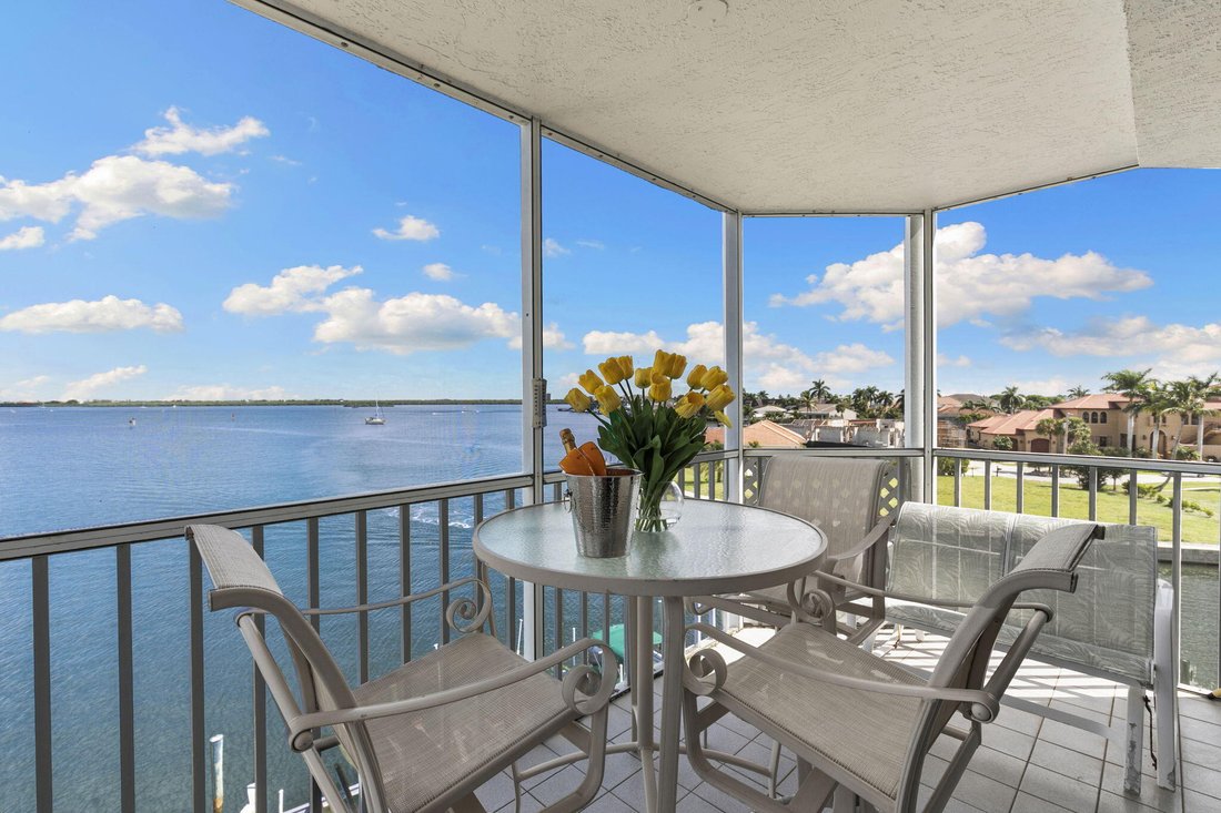 Condo in Marco Island, Florida, United States 3 - 19061950