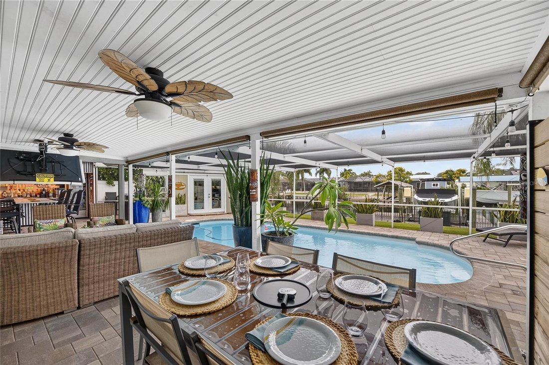 Maison à Apollo Beach, Floride, États-Unis 5 - 19059618
