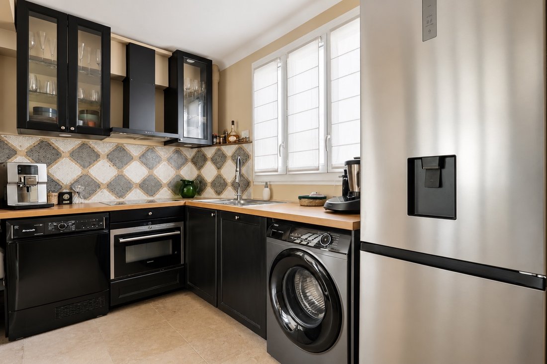 Apartamento en Amiraux-Simplon-Poissonniers, Paris 18e Arrondissement, París 5 - 19060684