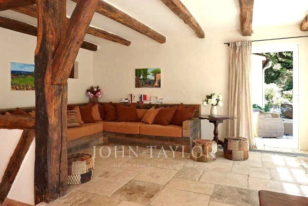 Villa in Grimaud, Provence-Alpes-Côte d'Azur, Frankreich 4 - 13062589